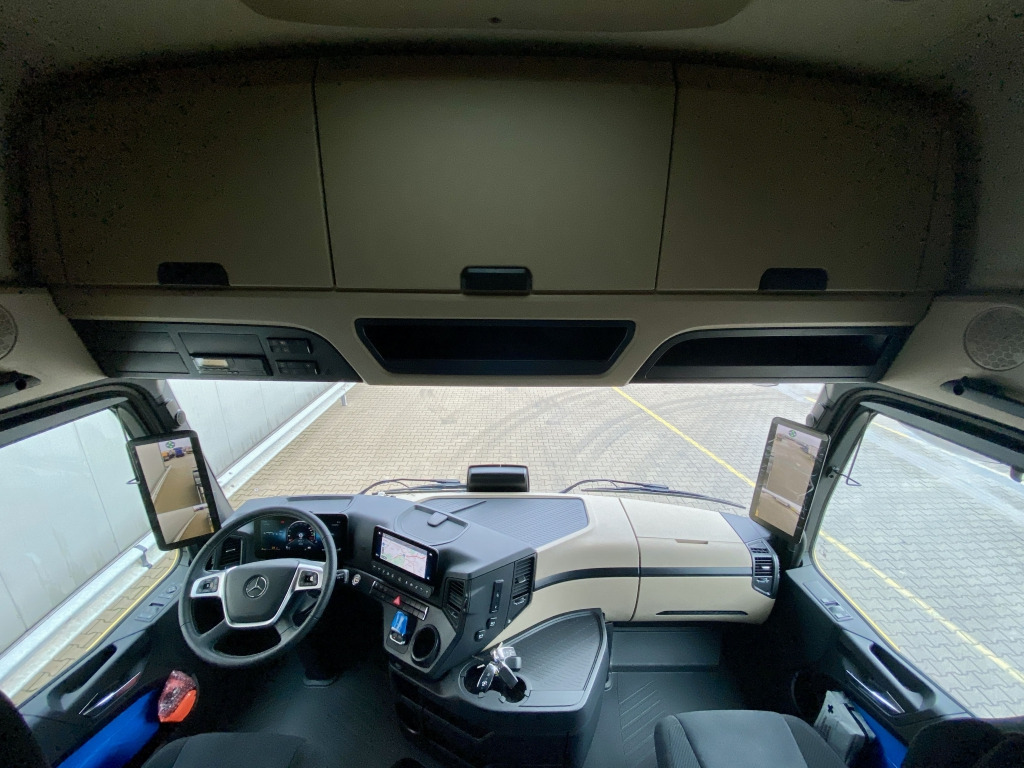 Mercedes-Benz 2542 L 6x2 Actros Giga-Space в лизинг Mercedes-Benz 2542 L 6x2 Actros Giga-Space: фото 25 Mercedes-Benz 2542 L 6x2 Actros Giga-Space в лизинг Mercedes-Benz 2542 L 6x2 Actros Giga-Space: фото 25