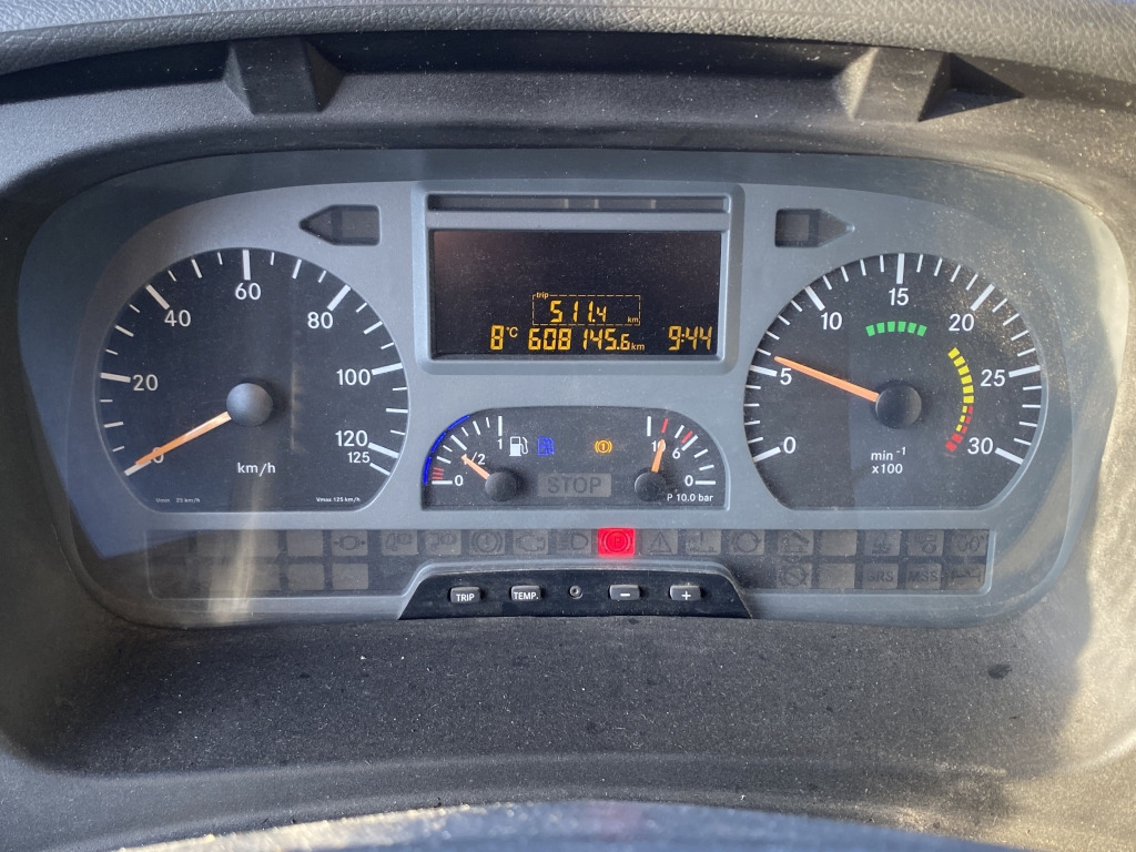 Mercedes-Benz 818 Atego - Грузовик бортовой/ Платформа: фото 5 Mercedes-Benz 818 Atego - Грузовик бортовой/ Платформа: фото 5