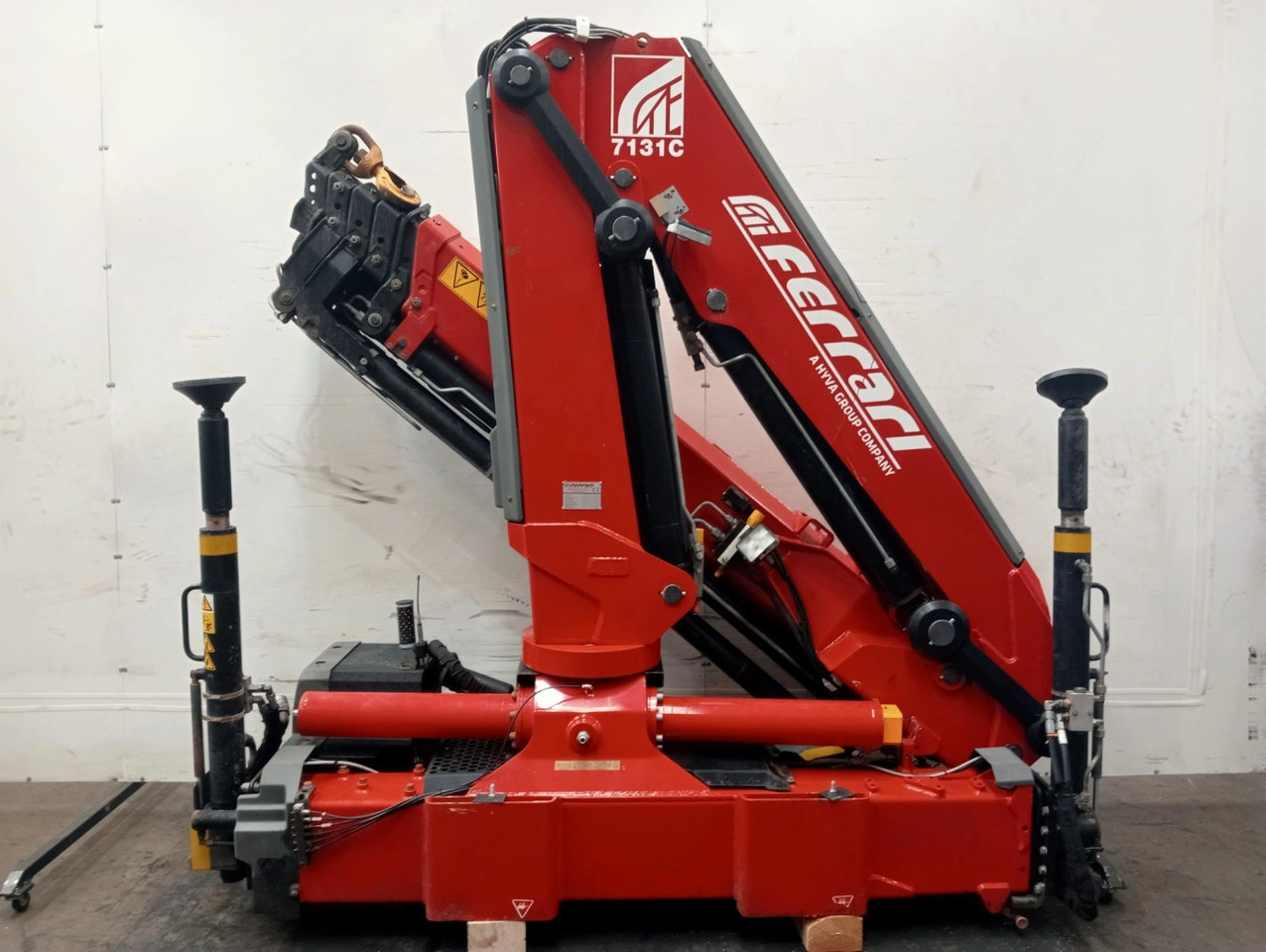 Grúa Ferrari F7131C A5 - Кран-манипулятор для Грузовиков: фото 3 Grúa Ferrari F7131C A5 - Кран-манипулятор для Грузовиков: фото 3