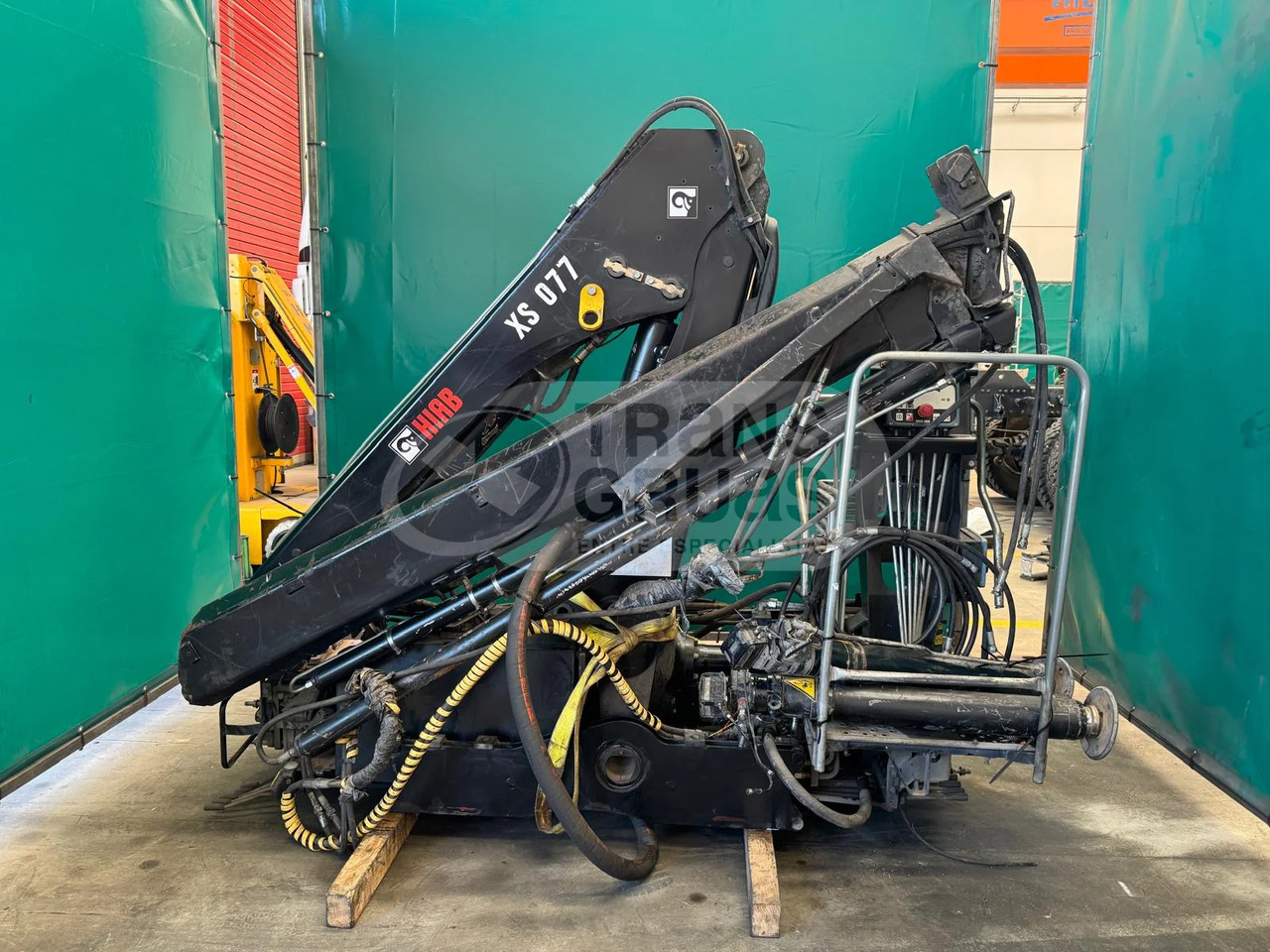 Grúa hidráulica Hiab B-2 Duo - Кран-манипулятор: фото 2 Grúa hidráulica Hiab B-2 Duo - Кран-манипулятор: фото 2