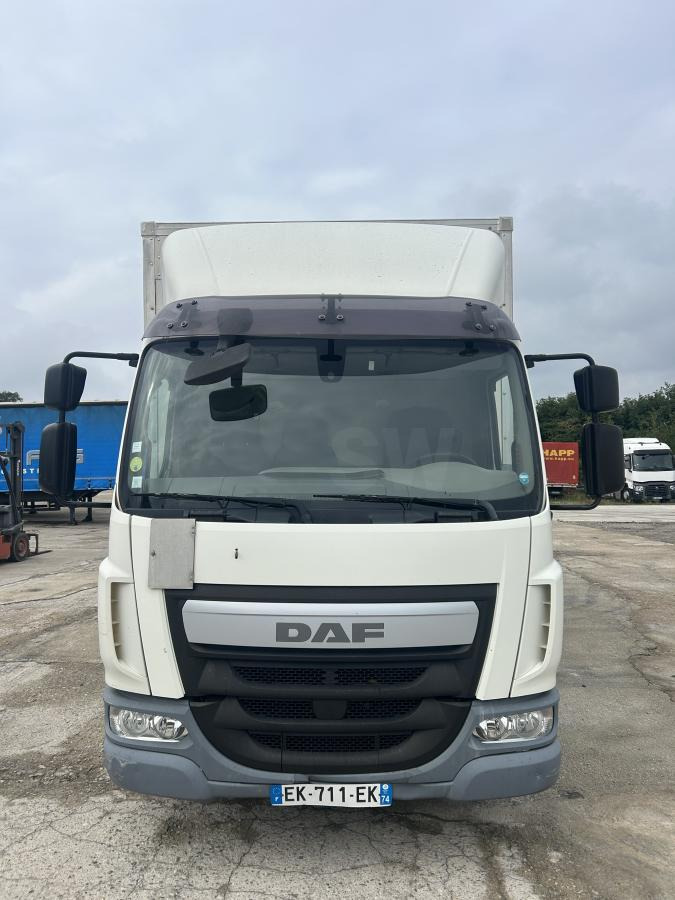 DAF LF 210 - Грузовик с закрытым кузовом: фото 1 DAF LF 210 - Грузовик с закрытым кузовом: фото 1