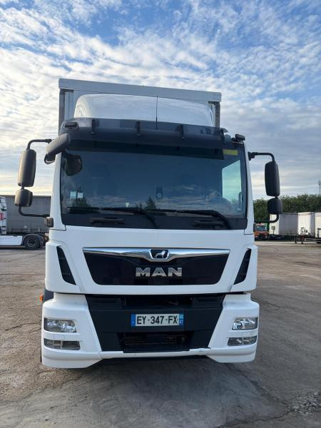 MAN TGM 26320 - Тентованный грузовик: фото 2 MAN TGM 26320 - Тентованный грузовик: фото 2