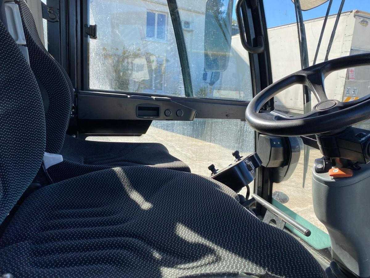 Mathieu Azura MC210 - Подметально-уборочная машина: фото 5 Mathieu Azura MC210 - Подметально-уборочная машина: фото 5