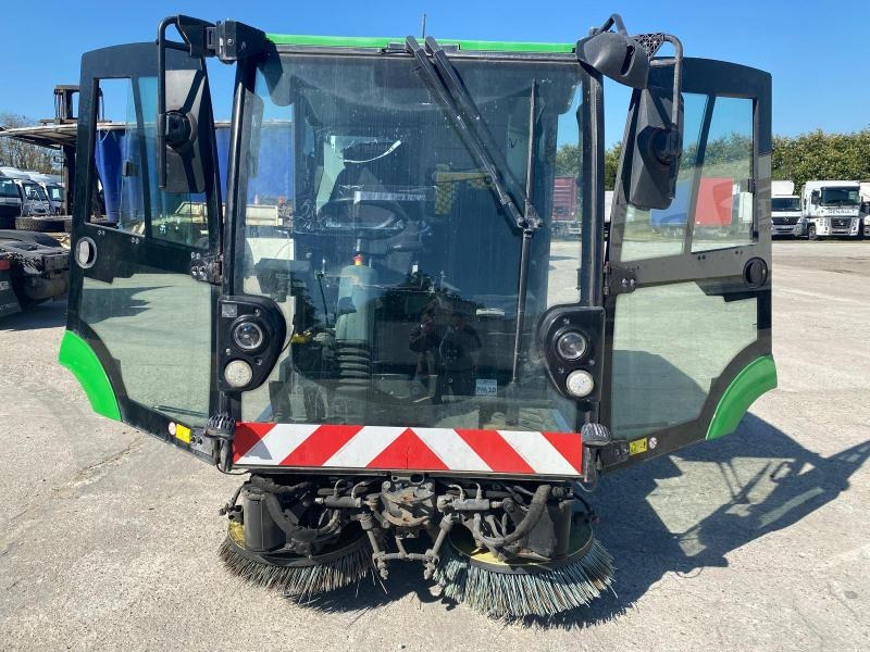 Mathieu Azura MC210 - Подметально-уборочная машина: фото 5 Mathieu Azura MC210 - Подметально-уборочная машина: фото 5