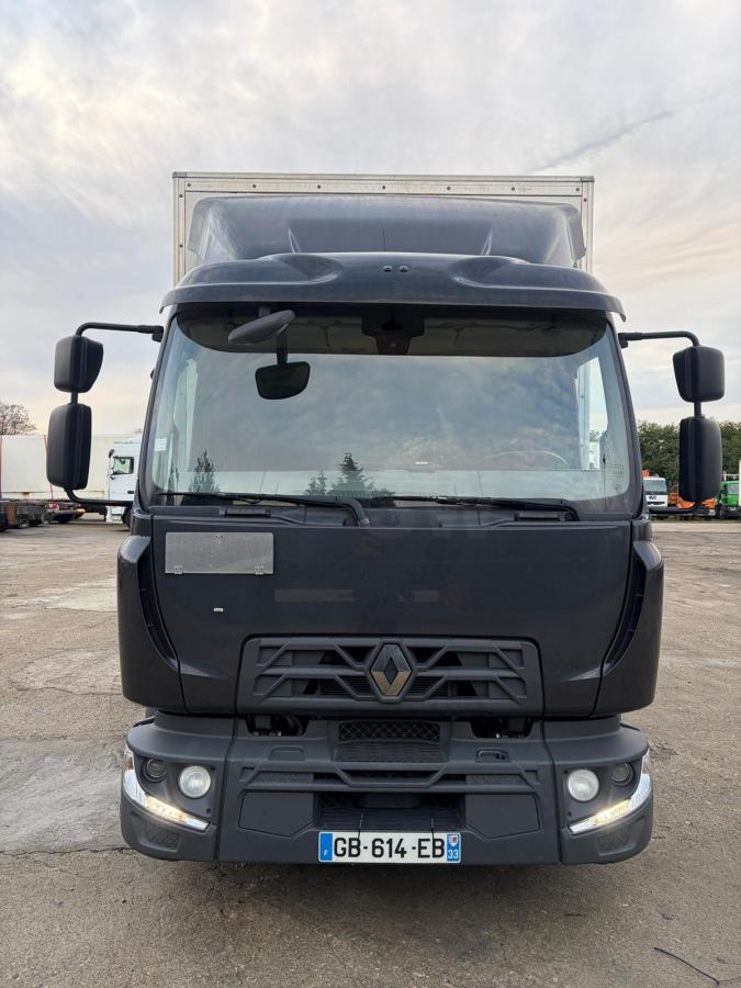 Renault D-Series 240.12 - Грузовик с закрытым кузовом: фото 4 Renault D-Series 240.12 - Грузовик с закрытым кузовом: фото 4