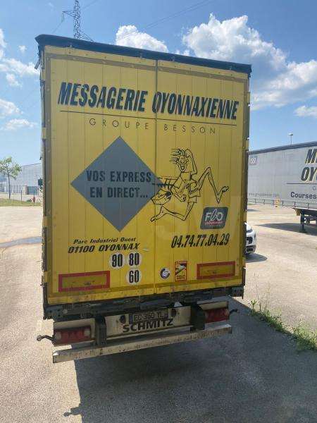 Schmitz Cargobull - Тентованный полуприцеп: фото 4 Schmitz Cargobull - Тентованный полуприцеп: фото 4