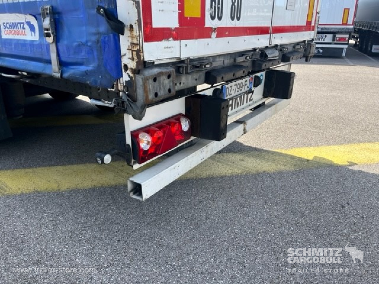 SCHMITZ Curtainsider Standard - Тентованный полуприцеп: фото 3 SCHMITZ Curtainsider Standard - Тентованный полуприцеп: фото 3