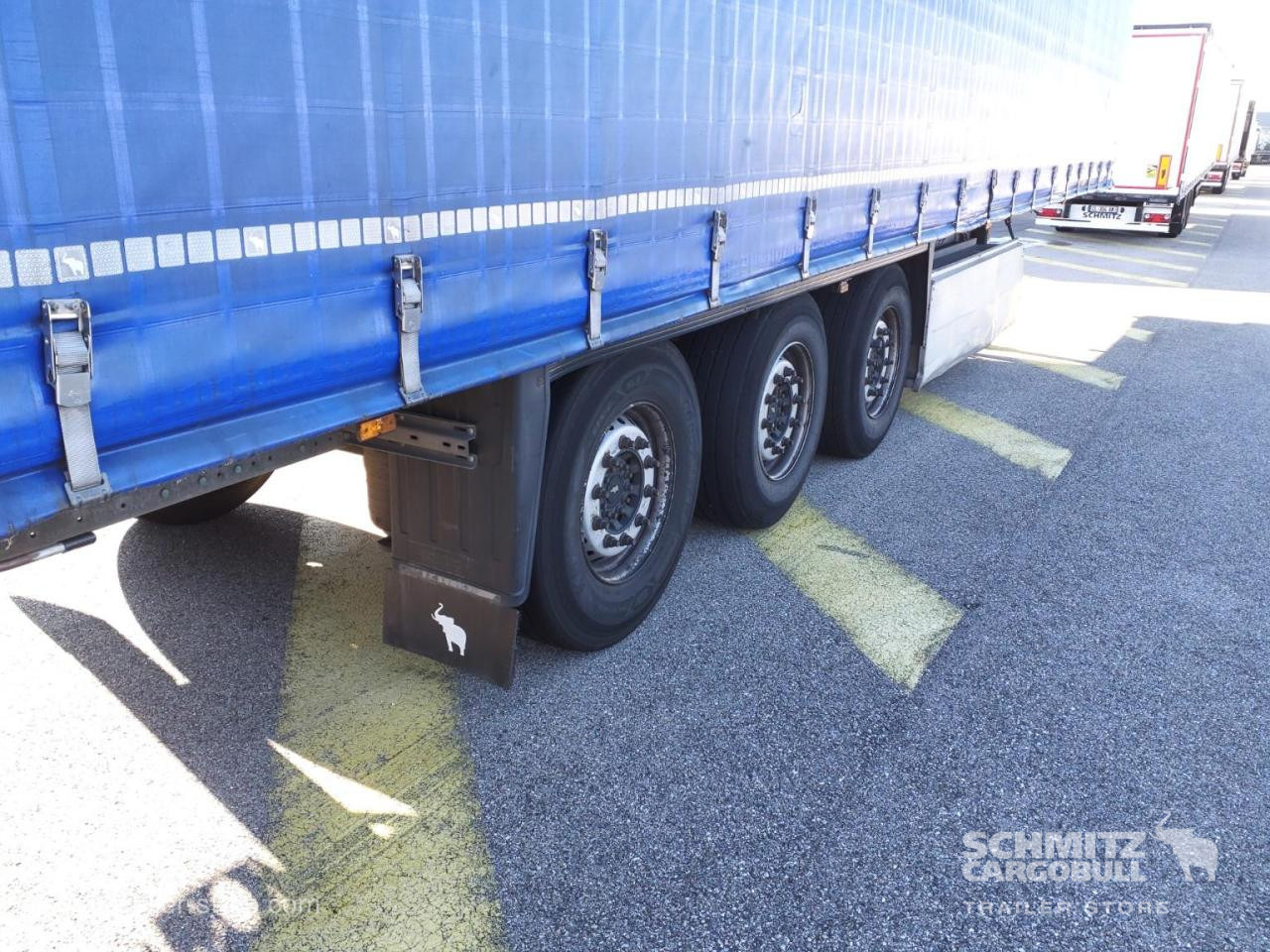 SCHMITZ Curtainsider Standard - Тентованный полуприцеп: фото 3 SCHMITZ Curtainsider Standard - Тентованный полуприцеп: фото 3