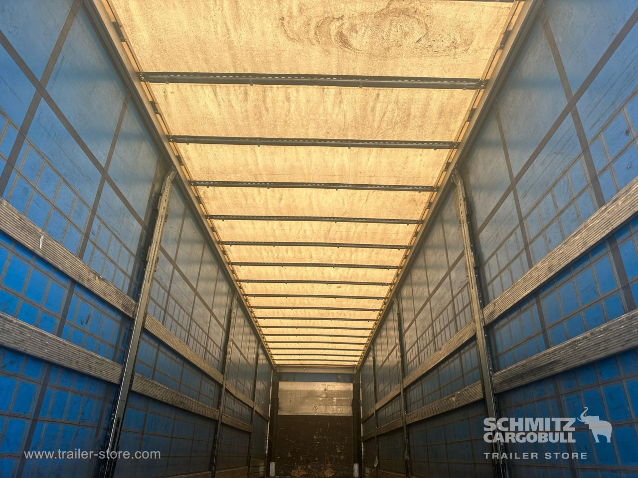 SCHMITZ Curtainsider Standard - Тентованный полуприцеп: фото 4 SCHMITZ Curtainsider Standard - Тентованный полуприцеп: фото 4