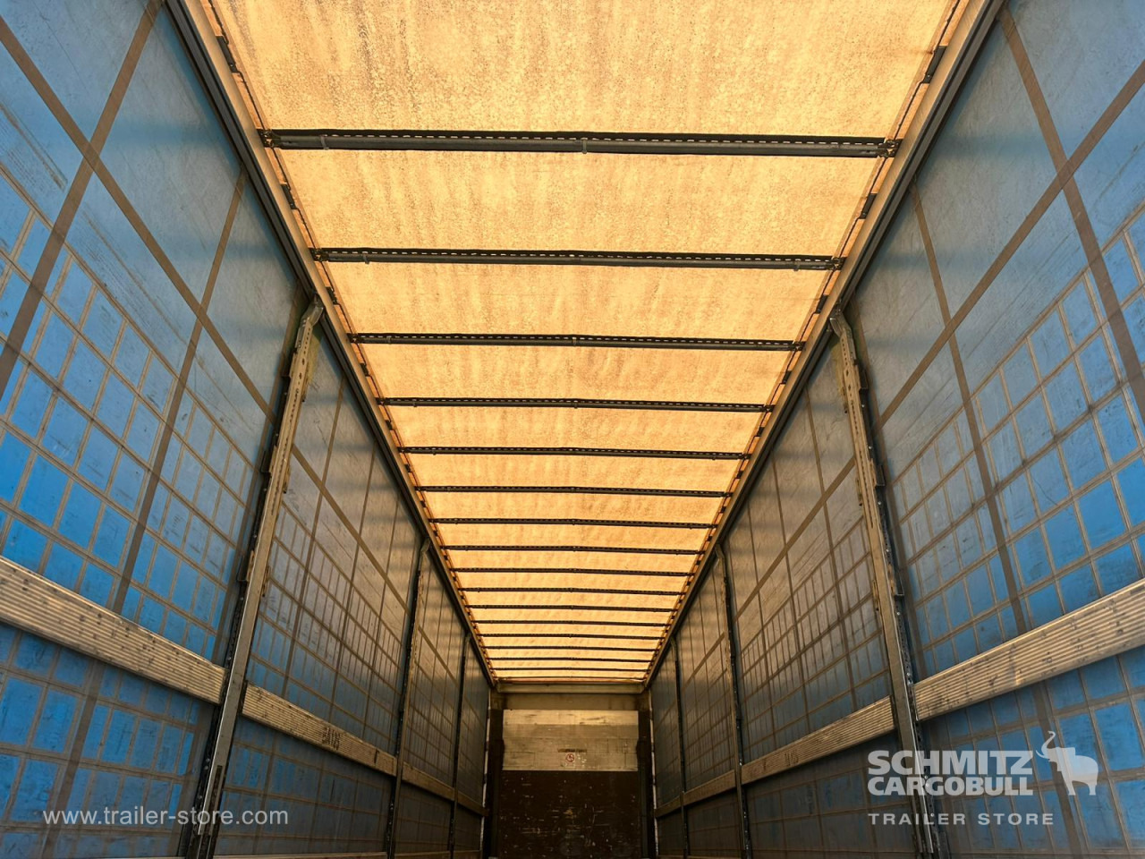 SCHMITZ Curtainsider Standard - Тентованный полуприцеп: фото 5 SCHMITZ Curtainsider Standard - Тентованный полуприцеп: фото 5