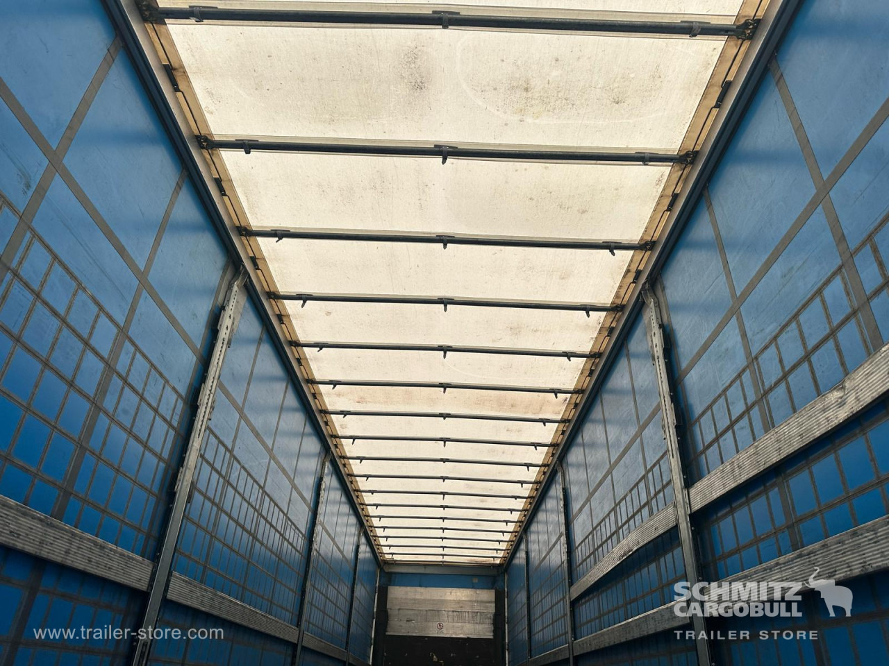 SCHMITZ Curtainsider Standard - Тентованный полуприцеп: фото 5 SCHMITZ Curtainsider Standard - Тентованный полуприцеп: фото 5
