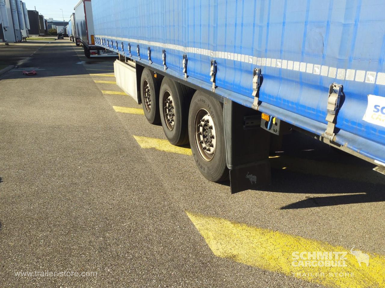 SCHMITZ Curtainsider Standard - Тентованный полуприцеп: фото 4 SCHMITZ Curtainsider Standard - Тентованный полуприцеп: фото 4