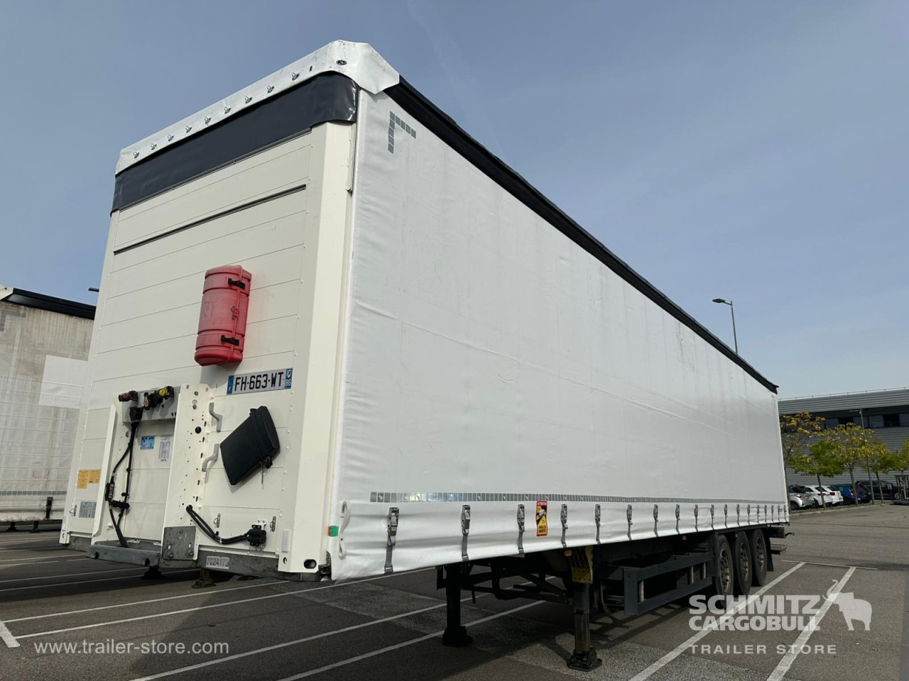Тентованный полуприцеп SCHMITZ Curtainsider Standard Taillift: фото 8 Тентованный полуприцеп SCHMITZ Curtainsider Standard Taillift: фото 8