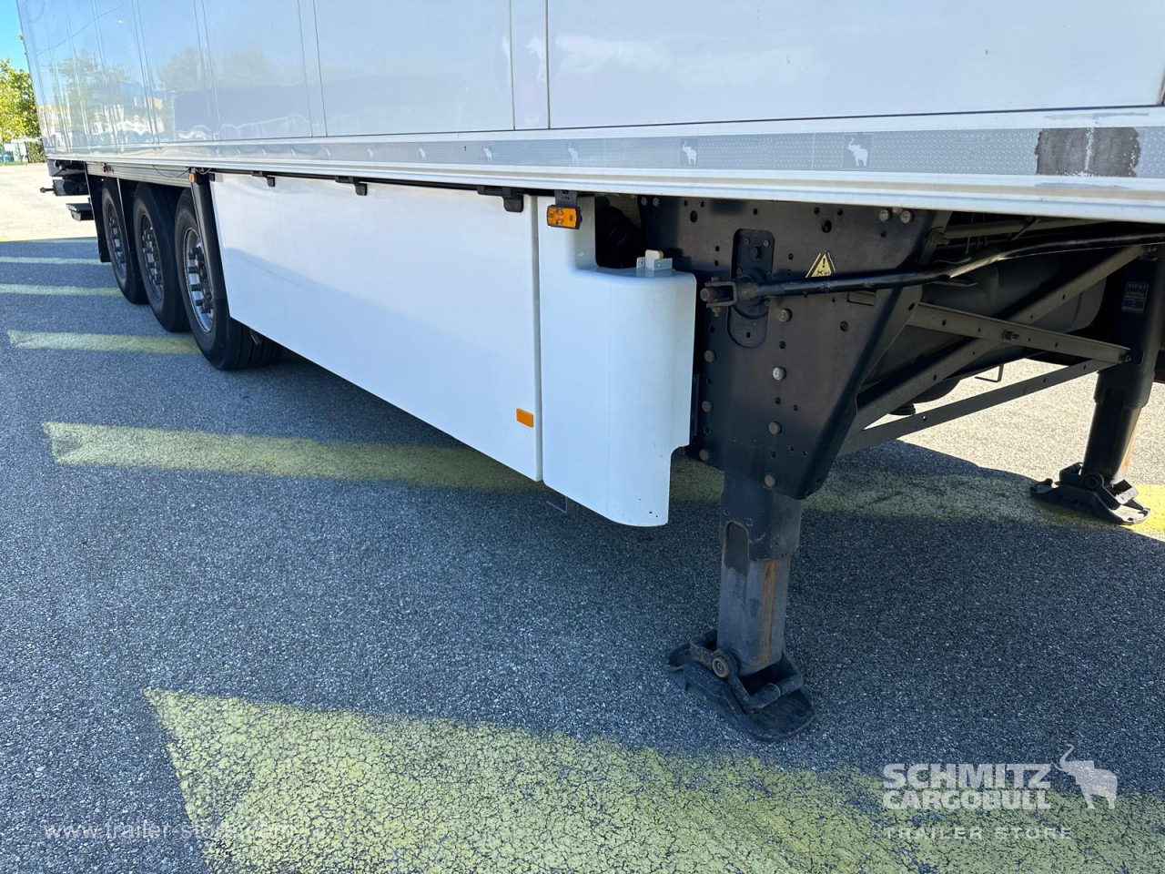 SCHMITZ Reefer Multitemp Double deck Taillift - Изотермический полуприцеп: фото 3 SCHMITZ Reefer Multitemp Double deck Taillift - Изотермический полуприцеп: фото 3