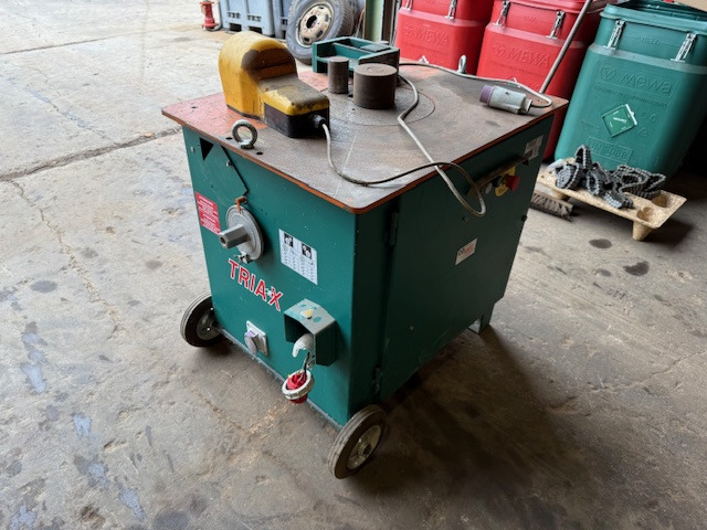 Triax PFX 42 - Оборудование для бетонных работ: фото 3 Triax PFX 42 - Оборудование для бетонных работ: фото 3