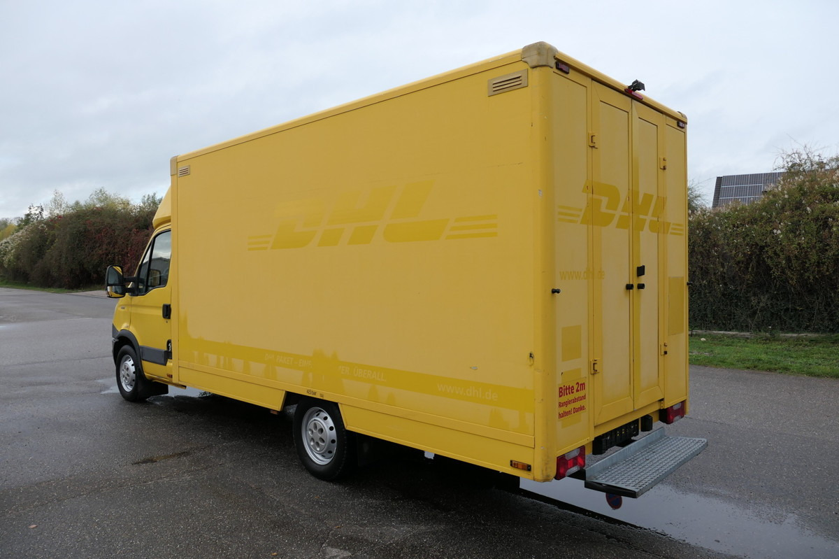 IVECO Daily 35 S11 C30C AUTOMATIK KAMERA Regale LUFT D - Фургон с закрытым кузовом: фото 4 IVECO Daily 35 S11 C30C AUTOMATIK KAMERA Regale LUFT D - Фургон с закрытым кузовом: фото 4