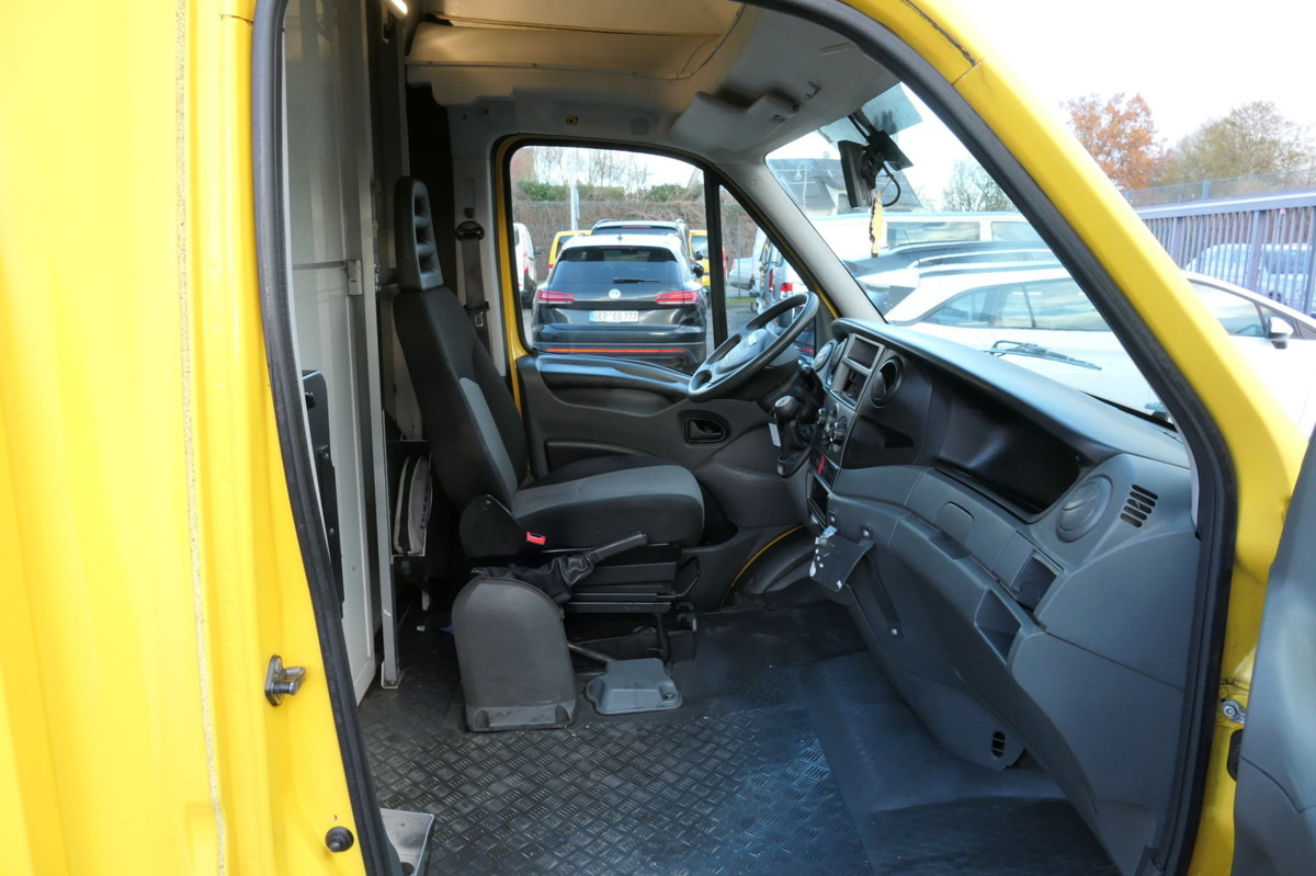 IVECO Daily 35 S11 C30C AUTOMATIK KAMERA Regale LUFT D - Фургон с закрытым кузовом: фото 5 IVECO Daily 35 S11 C30C AUTOMATIK KAMERA Regale LUFT D - Фургон с закрытым кузовом: фото 5