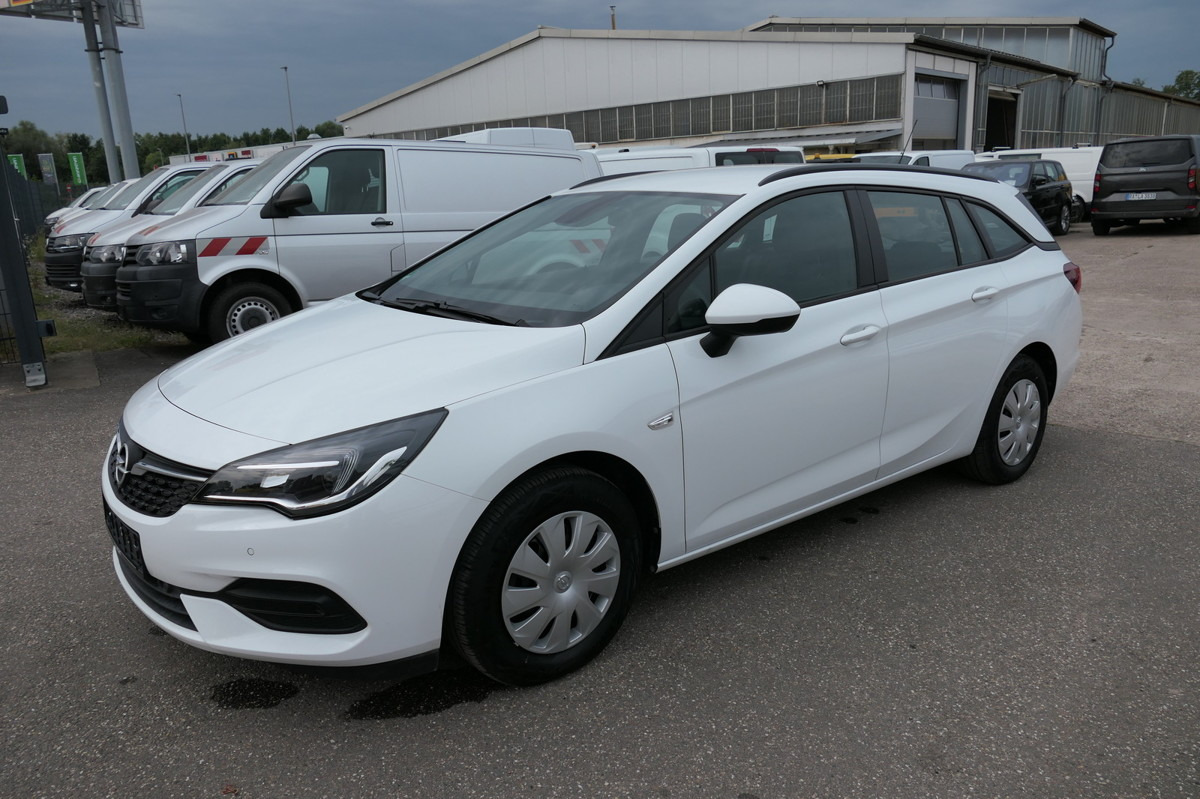 OPEL Astra Sports Tourer 1.5 CDTI KLIMA - Легковой автомобиль: фото 1 OPEL Astra Sports Tourer 1.5 CDTI KLIMA - Легковой автомобиль: фото 1