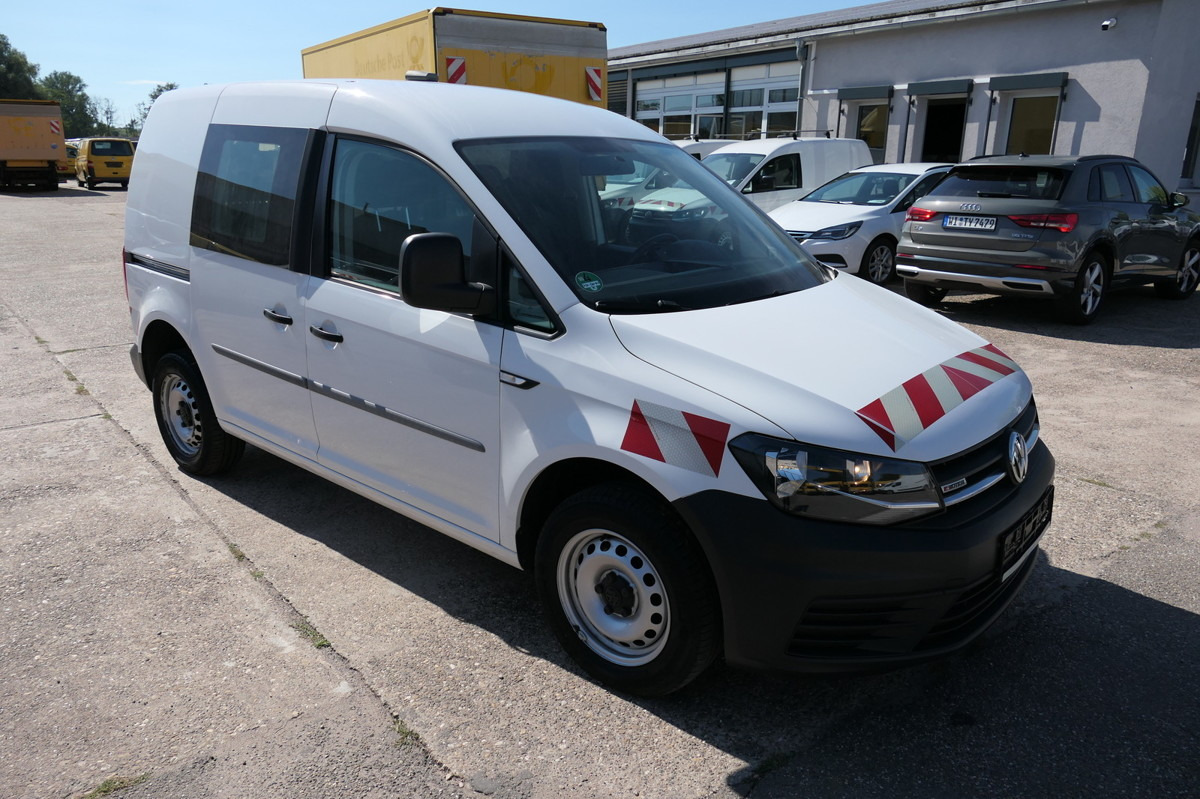 VW Caddy 2.0 TDI 4Motion 2-Sitzer Klima Tempomat W - Легковой фургон: фото 3 VW Caddy 2.0 TDI 4Motion 2-Sitzer Klima Tempomat W - Легковой фургон: фото 3