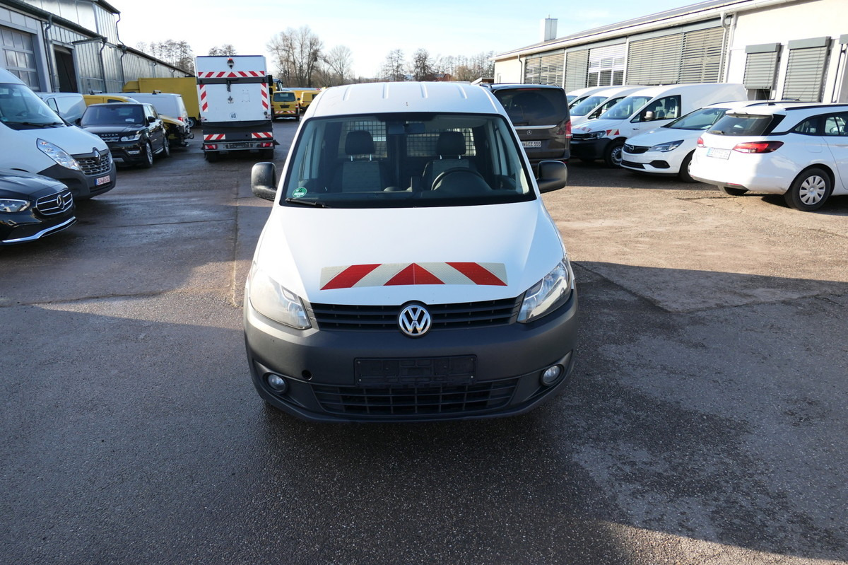 VW Caddy 4Motion 2.0 TDI KLIMA COC WERKSTATt 2-SITZ - Легковой фургон: фото 4 VW Caddy 4Motion 2.0 TDI KLIMA COC WERKSTATt 2-SITZ - Легковой фургон: фото 4