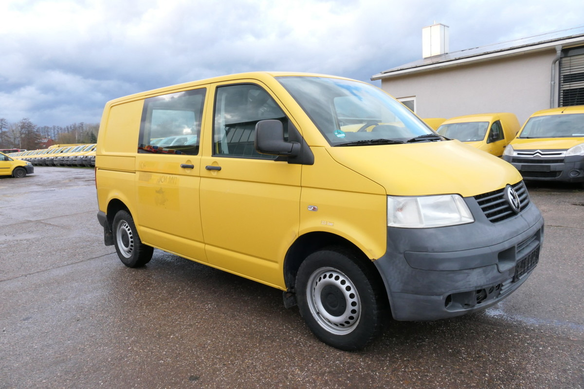 VW T5 Transporter 1.9 TDI PARKTRONIK 2xSCHIEBETÜR - Легковой фургон: фото 2 VW T5 Transporter 1.9 TDI PARKTRONIK 2xSCHIEBETÜR - Легковой фургон: фото 2