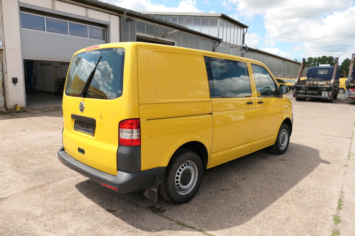 VW T5 Transporter 2.0 TDI EURO-5 CoC 2xSCHIEBETÜR P - Легковой фургон: фото 4 VW T5 Transporter 2.0 TDI EURO-5 CoC 2xSCHIEBETÜR P - Легковой фургон: фото 4