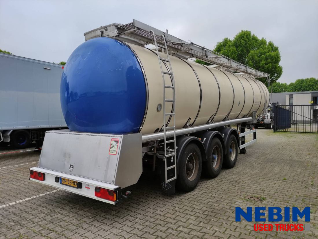 Feldbinder TSA 33.3-3 Unibloc pump electr - 3 comp. 8.000 / 2 2.500 / 3.000 Ltr. - Полуприцеп-цистерна: фото 2 Feldbinder TSA 33.3-3 Unibloc pump electr - 3 comp. 8.000 / 2 2.500 / 3.000 Ltr. - Полуприцеп-цистерна: фото 2