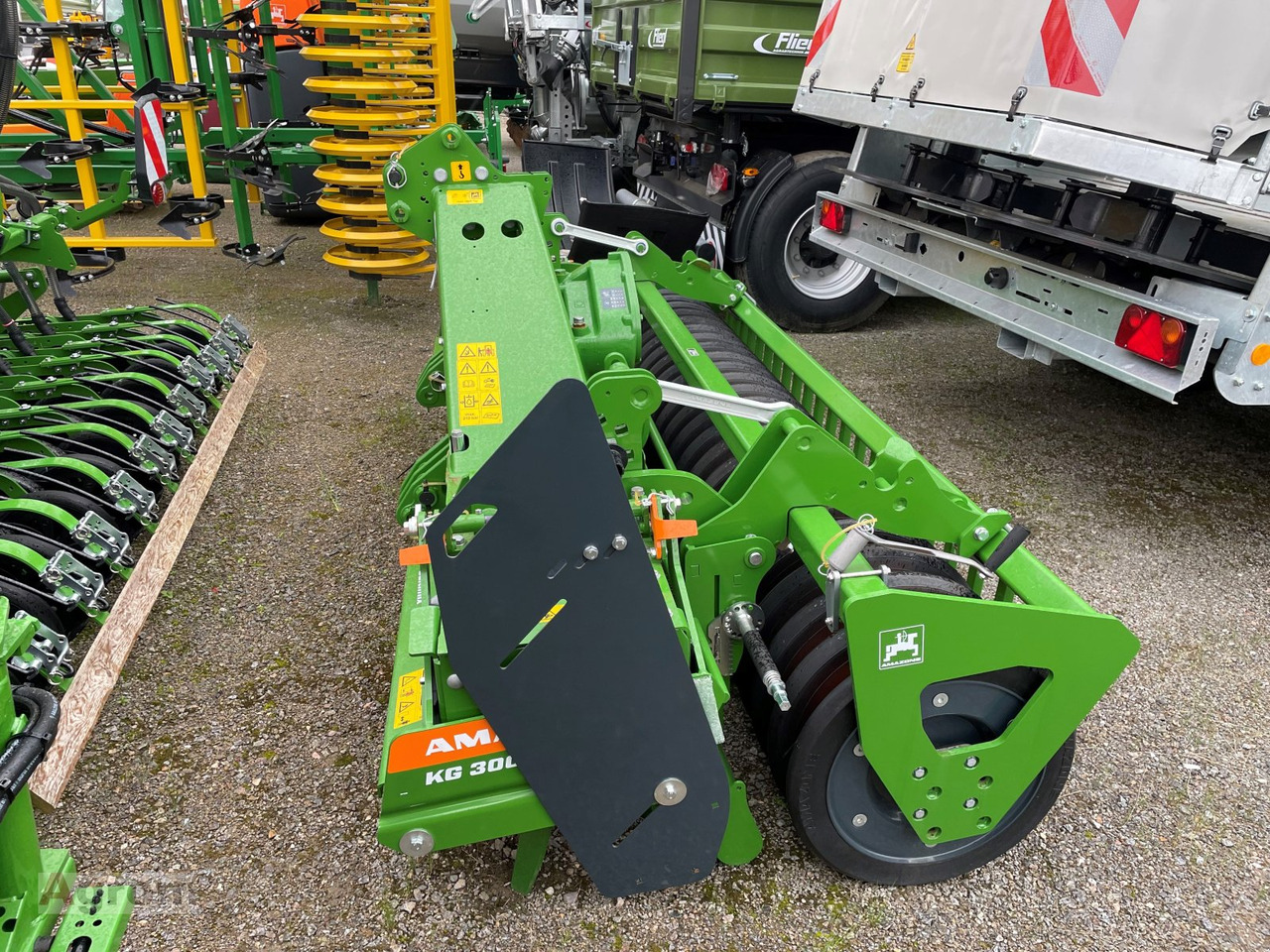 Amazone KG 3001 Spezial Cultimix - Активная борона: фото 3 Amazone KG 3001 Spezial Cultimix - Активная борона: фото 3