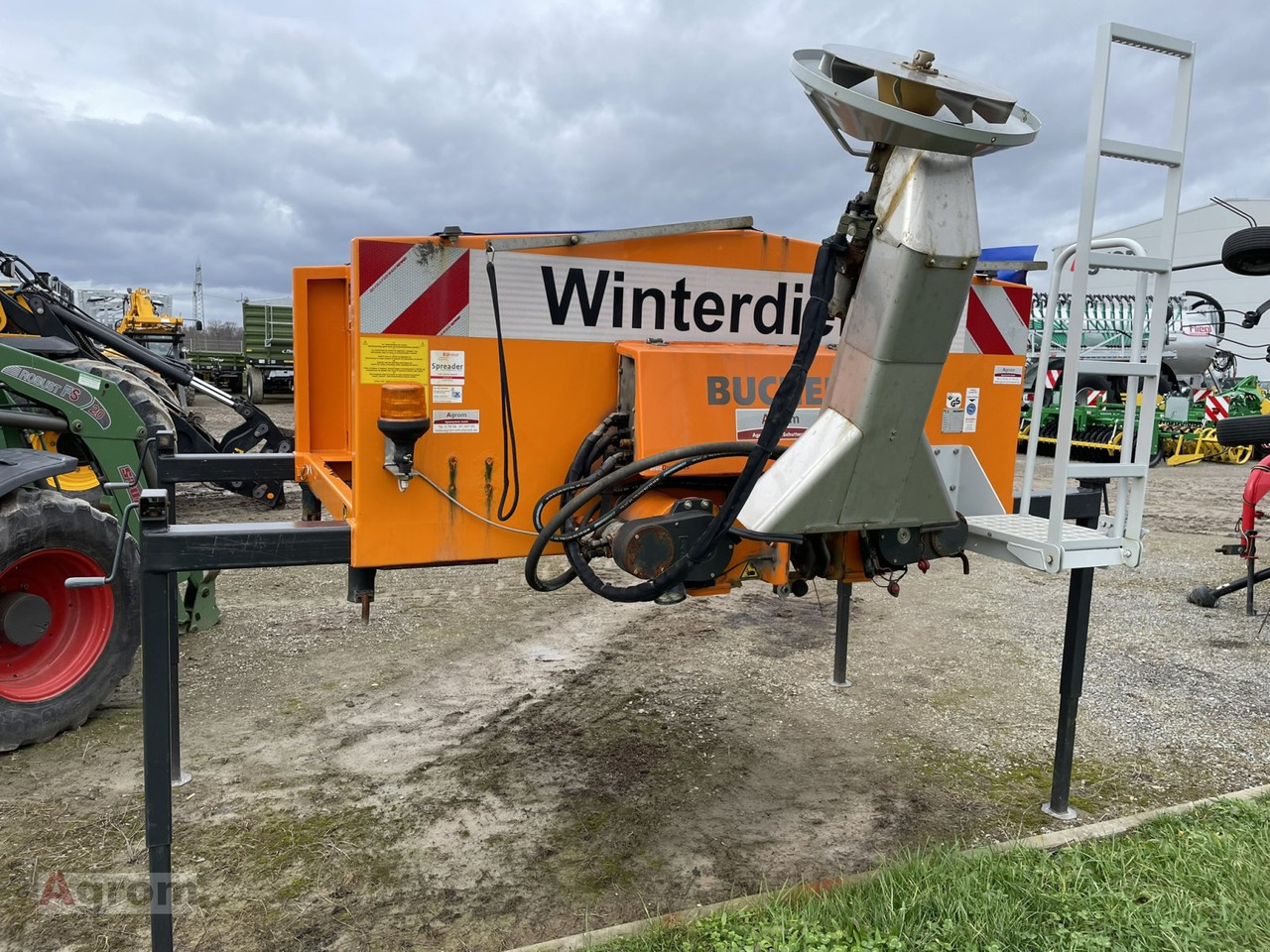 Gmeiner YETI TRAC 2000W - Разбрасыватель песка/ Соли: фото 1 Gmeiner YETI TRAC 2000W - Разбрасыватель песка/ Соли: фото 1