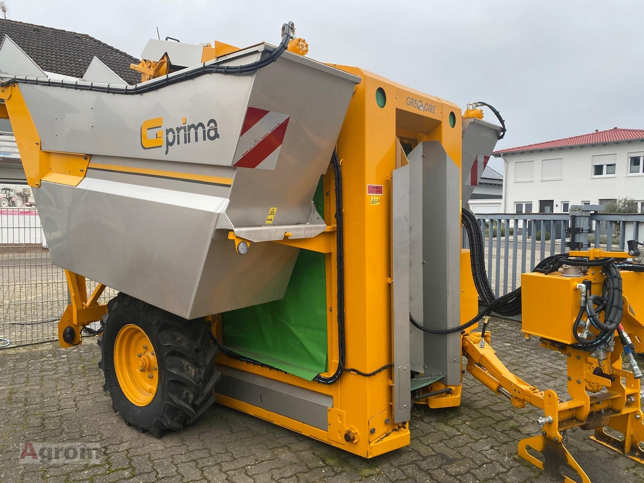 Gregoire G-Prima - Уборочная машина для винограда: фото 1 Gregoire G-Prima - Уборочная машина для винограда: фото 1