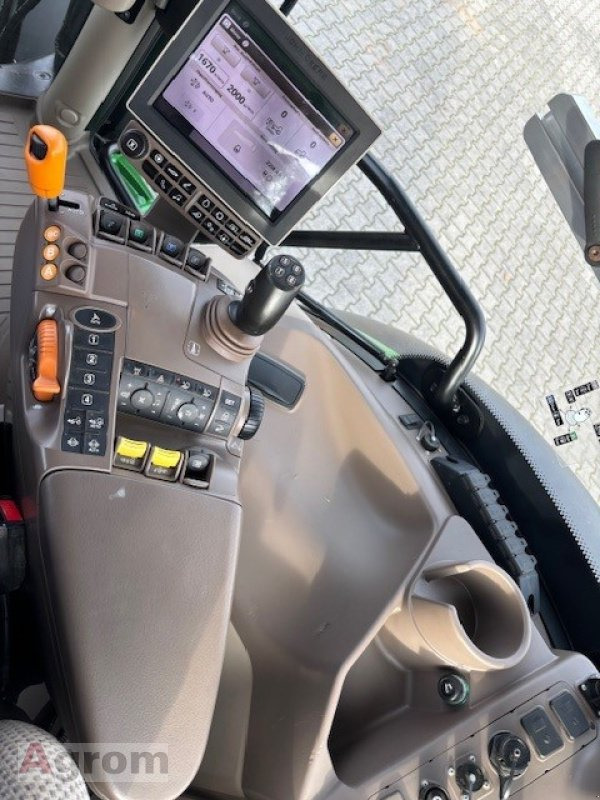 John Deere 6155R - Трактор: фото 4 John Deere 6155R - Трактор: фото 4