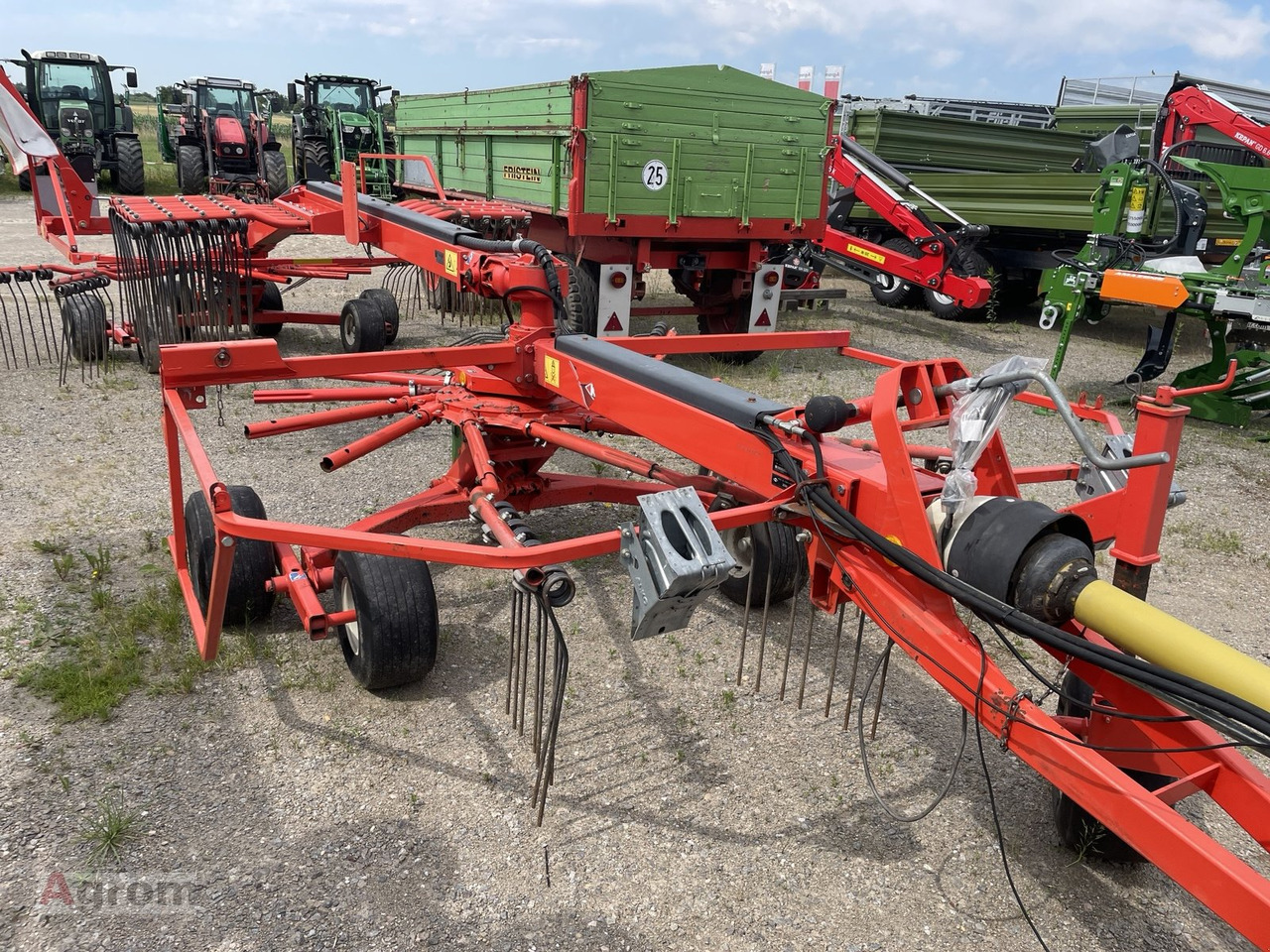 Kuhn GA 7922 Masterdrive - Сеноворошилка: фото 3 Kuhn GA 7922 Masterdrive - Сеноворошилка: фото 3