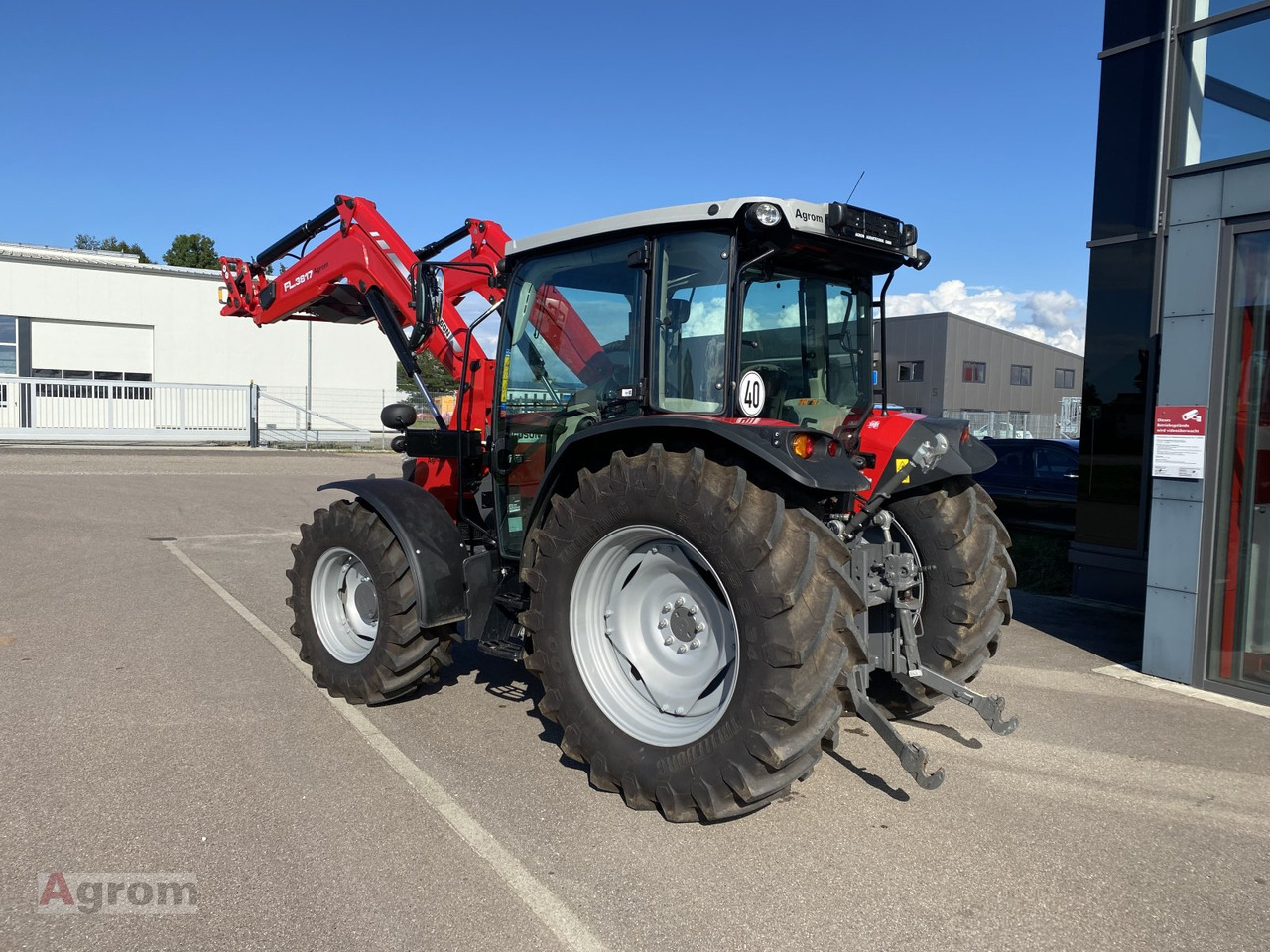 Massey Ferguson 4709 - Трактор: фото 3 Massey Ferguson 4709 - Трактор: фото 3