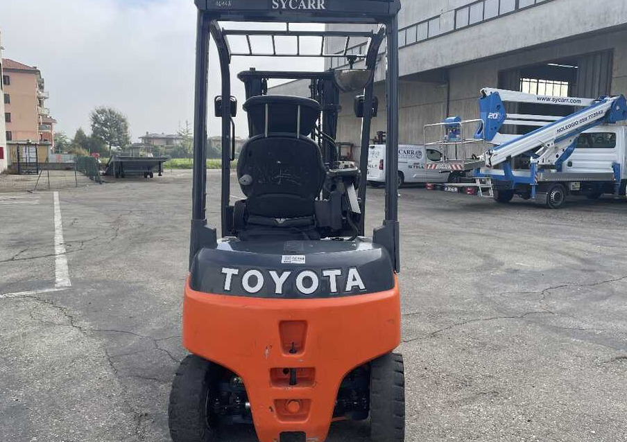 Toyota 8 FBMT 15 (Batt. NUOVA) - Электропогрузчик: фото 3 Toyota 8 FBMT 15 (Batt. NUOVA) - Электропогрузчик: фото 3