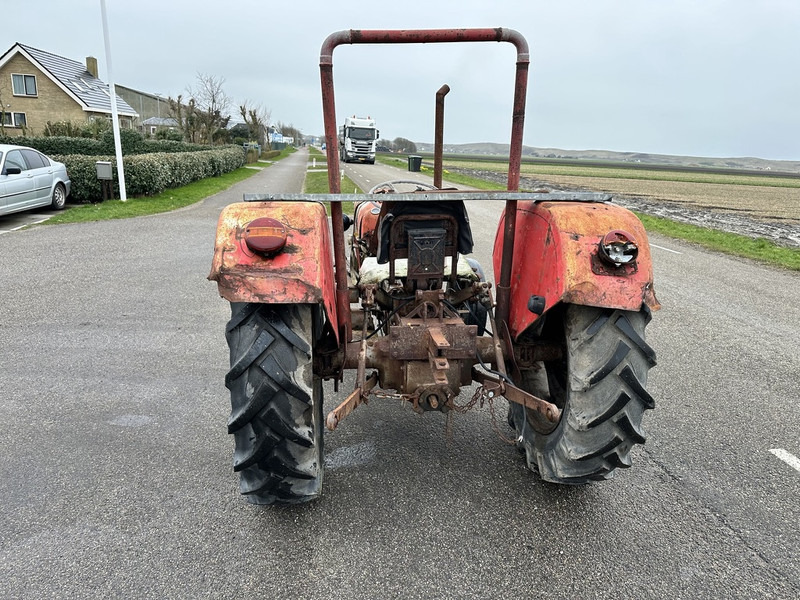 Трактор Massey Ferguson 35: фото 8 Трактор Massey Ferguson 35: фото 8