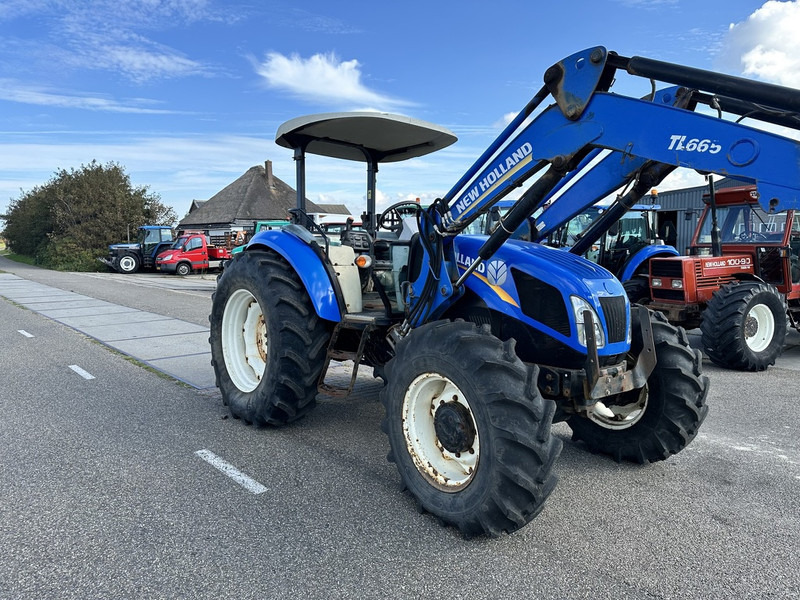 New Holland TD5.100 - Трактор: фото 4 New Holland TD5.100 - Трактор: фото 4