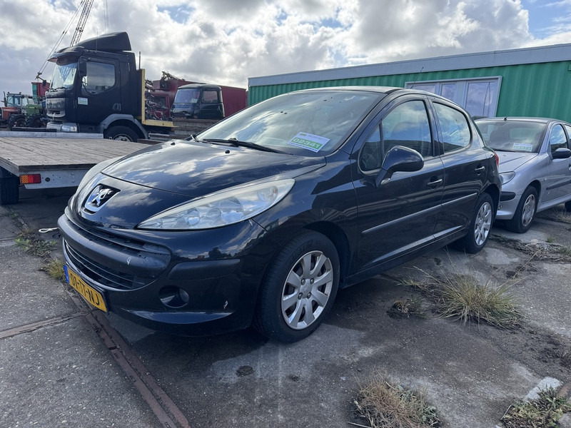 Peugeot 207 - Легковой автомобиль: фото 1 Peugeot 207 - Легковой автомобиль: фото 1