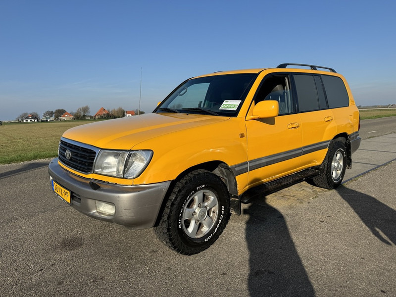 Toyota Land Cruiser - Внедорожник: фото 1 Toyota Land Cruiser - Внедорожник: фото 1