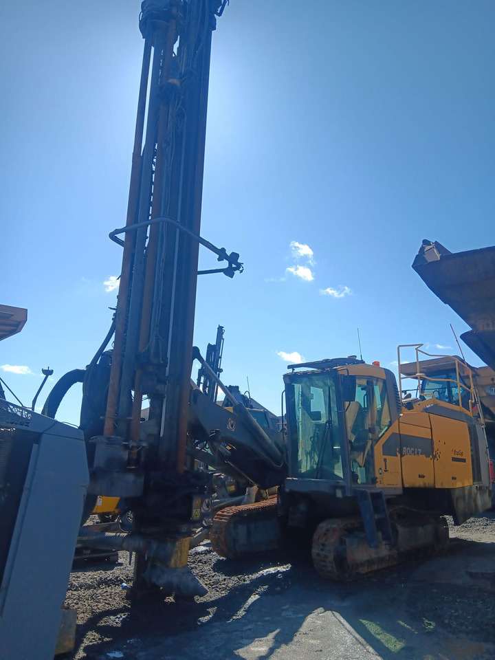 Atlas Copco ROC L7 (40)CR - Буровая машина: фото 1 Atlas Copco ROC L7 (40)CR - Буровая машина: фото 1