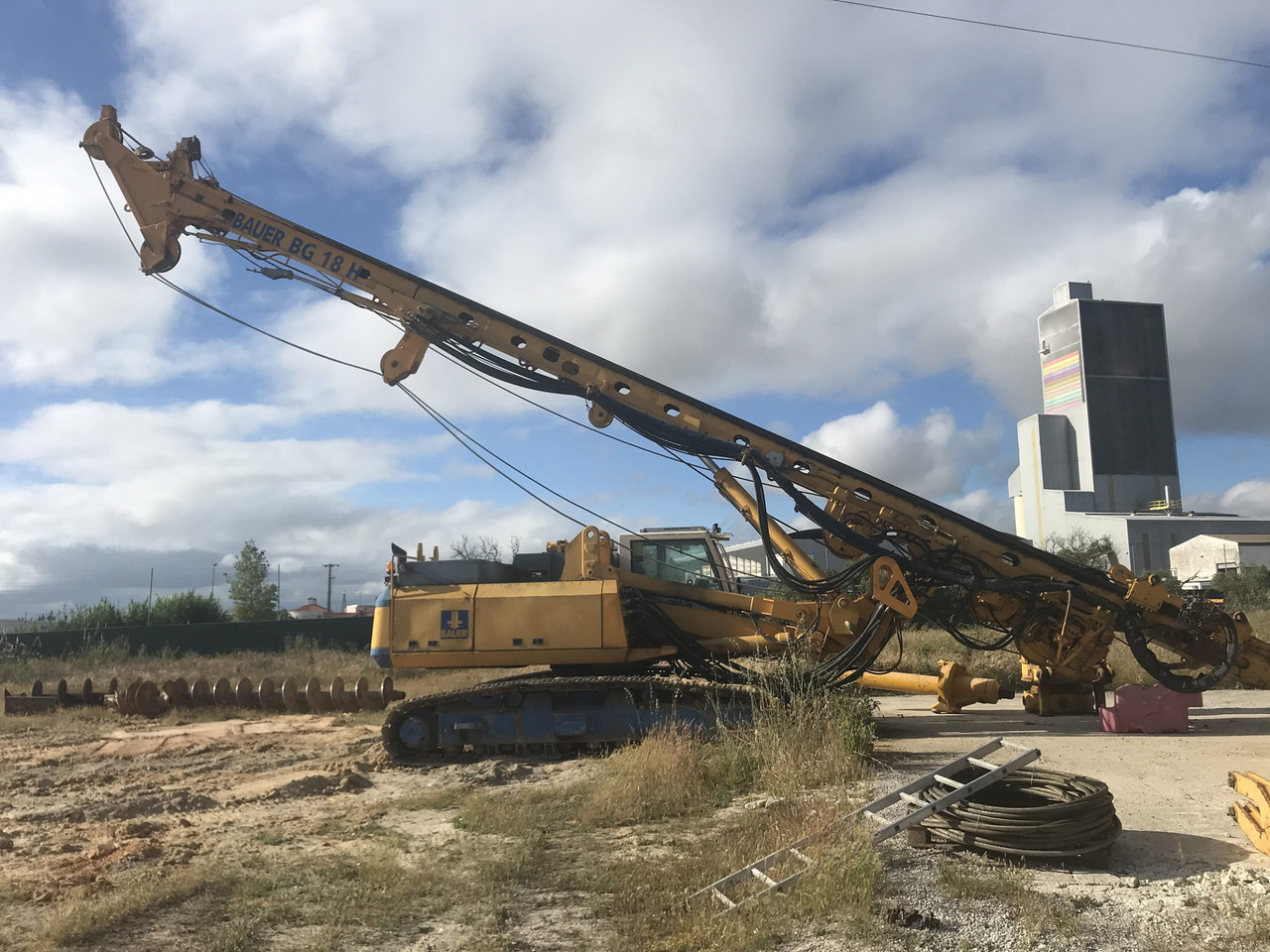 Bauer BG 18 H - Буровая машина: фото 2 Bauer BG 18 H - Буровая машина: фото 2