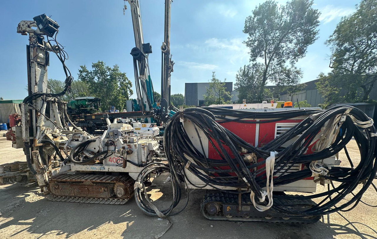 Comacchio MC 400 P - Сваебойная установка: фото 1 Comacchio MC 400 P - Сваебойная установка: фото 1