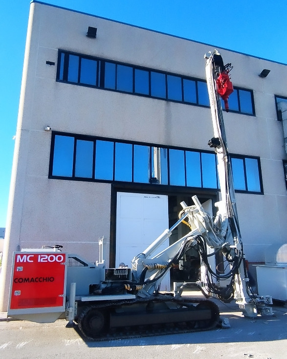 Comacchio MC1200 - Сваебойная установка: фото 3 Comacchio MC1200 - Сваебойная установка: фото 3