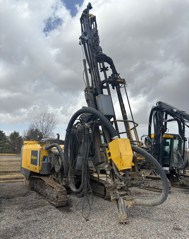 Epiroc PowerROC T45-12 - Буровая машина: фото 4 Epiroc PowerROC T45-12 - Буровая машина: фото 4