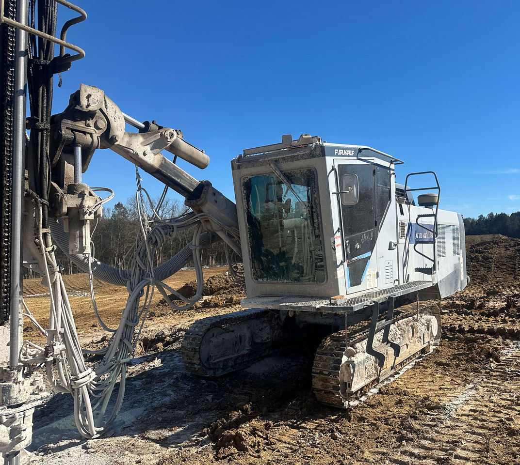 Furukawa HCR1800-EDII - Буровая машина: фото 2 Furukawa HCR1800-EDII - Буровая машина: фото 2