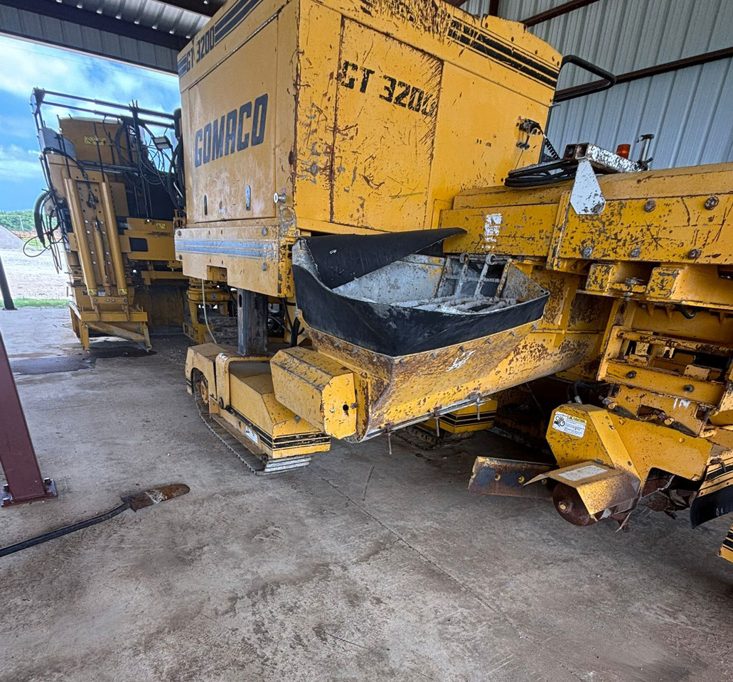 Gomaco GT-3200 - Асфальтоукладчик: фото 4 Gomaco GT-3200 - Асфальтоукладчик: фото 4