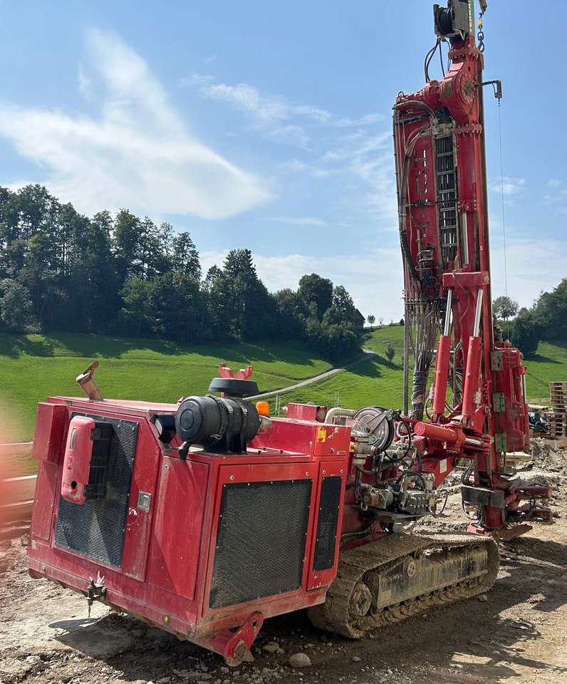 Hutte HBR 504-2 - Сваебойная установка: фото 4 Hutte HBR 504-2 - Сваебойная установка: фото 4