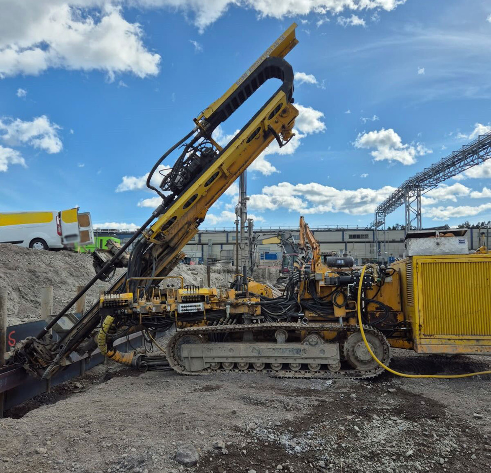 Klemm KR 805-2 - Сваебойная установка: фото 4 Klemm KR 805-2 - Сваебойная установка: фото 4