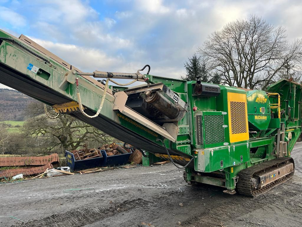 McCloskey J45 - Щековая дробилка: фото 1 McCloskey J45 - Щековая дробилка: фото 1