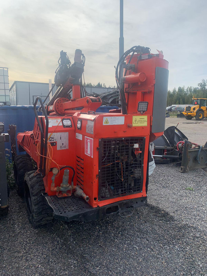 Sandvik DC122R - Буровая машина: фото 5 Sandvik DC122R - Буровая машина: фото 5