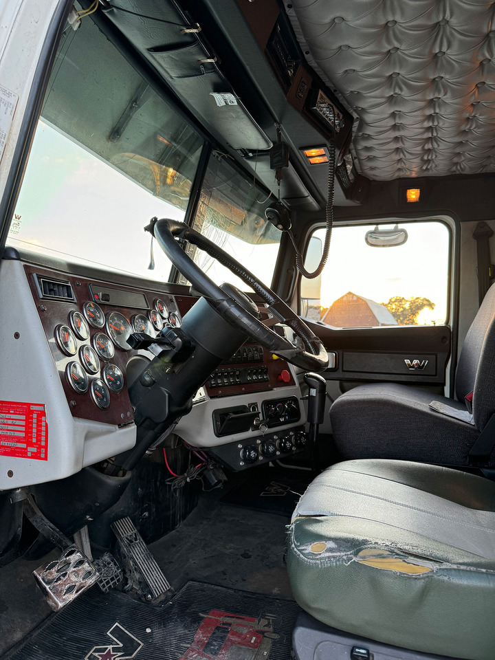 Мусоровоз Western Star W4900 SB: фото 6